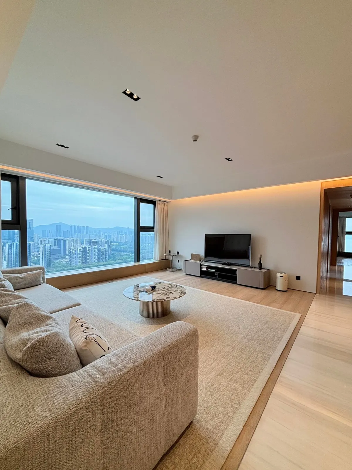 3-Bed in Modern, Houhai — Grand photo