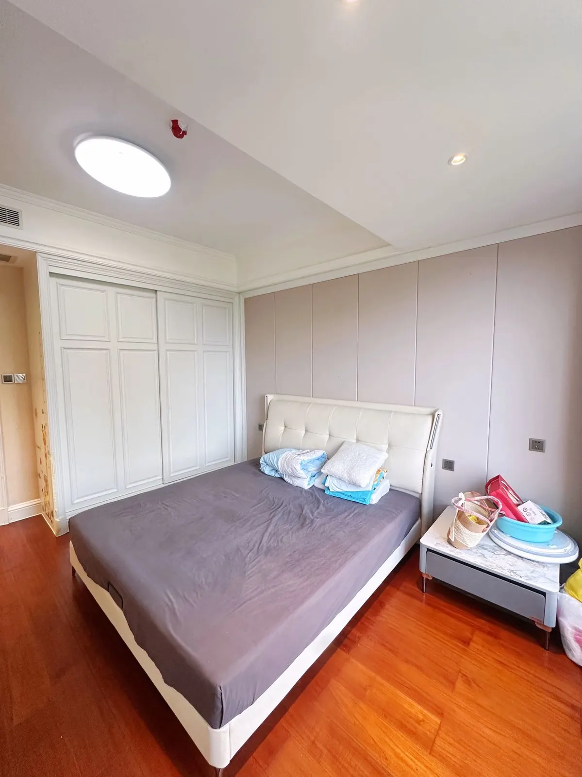 Houhai: Panoramic 3-Bed at Airy photo