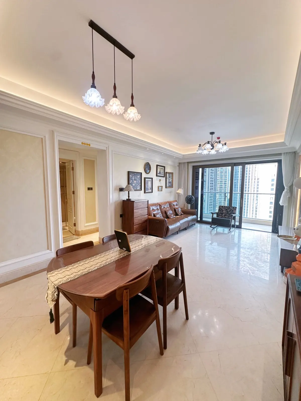 Houhai: Panoramic 3-Bed at Airy photo