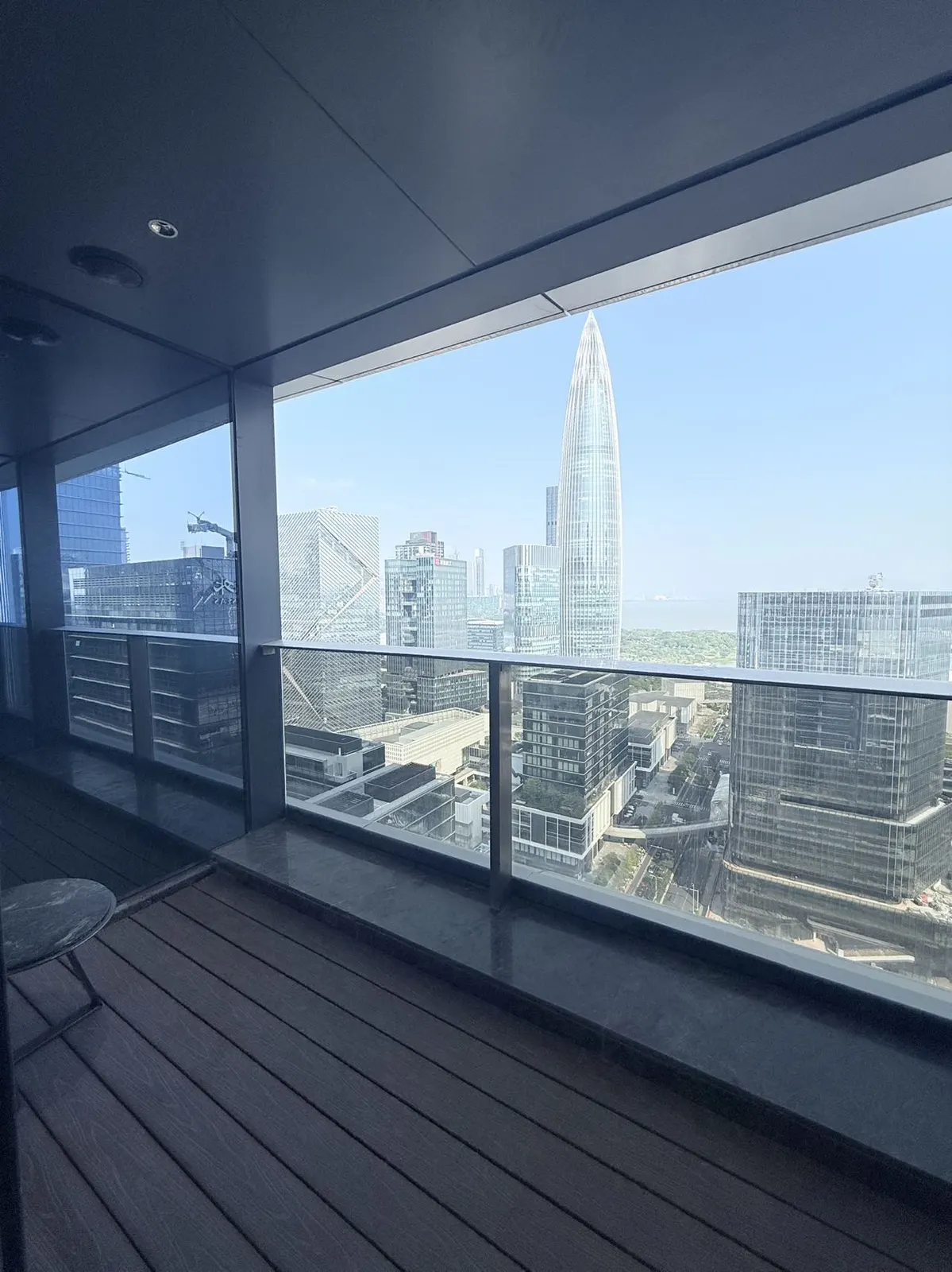 Sweeping 3-Bed in Houhai photo