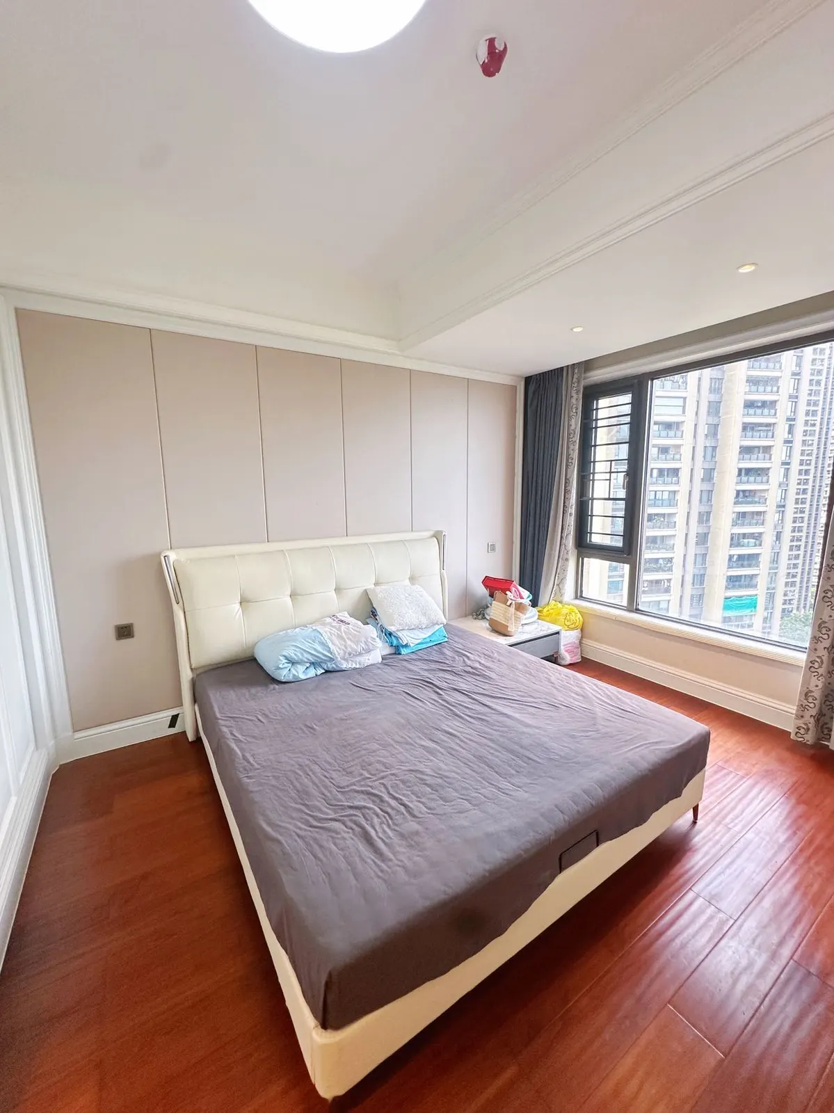 Houhai: Panoramic 3-Bed at Airy photo